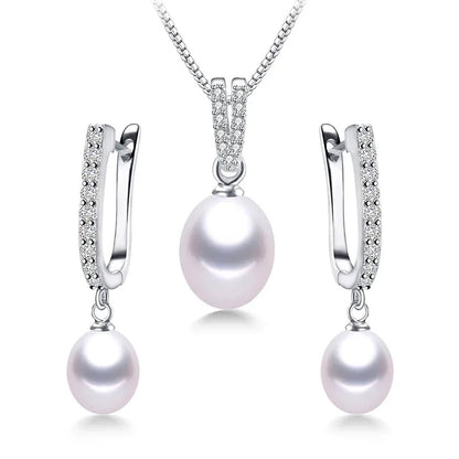 YWYC Horseshoe Freshwater Pearl Necklace and Earrings Set
